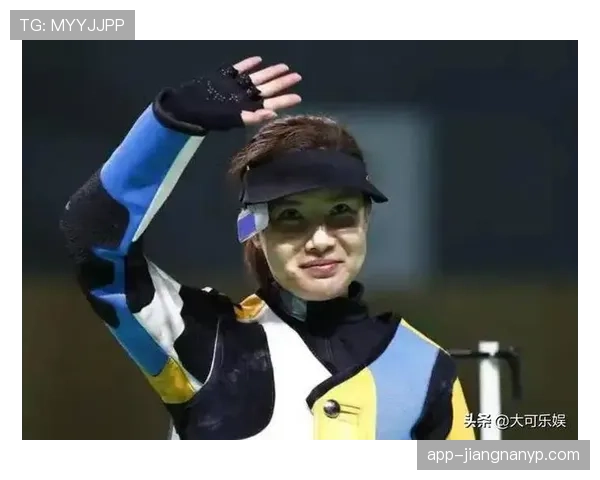 杜丽买包比我一年工资都多，这日常咋过啊？