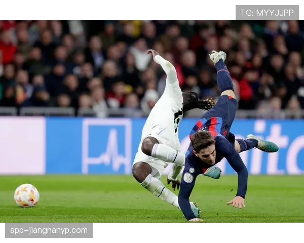 卡马文加国家德比高强度表现解析