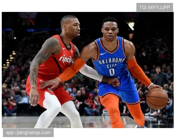 奥斯汀·里夫斯突破制造错位提升关键时刻得分效率