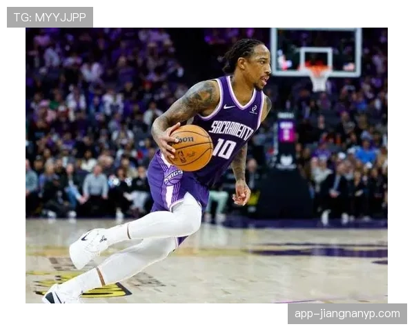 德罗赞挡拆突破效率提升明显 拉开与西蒙斯关键时刻表现差距